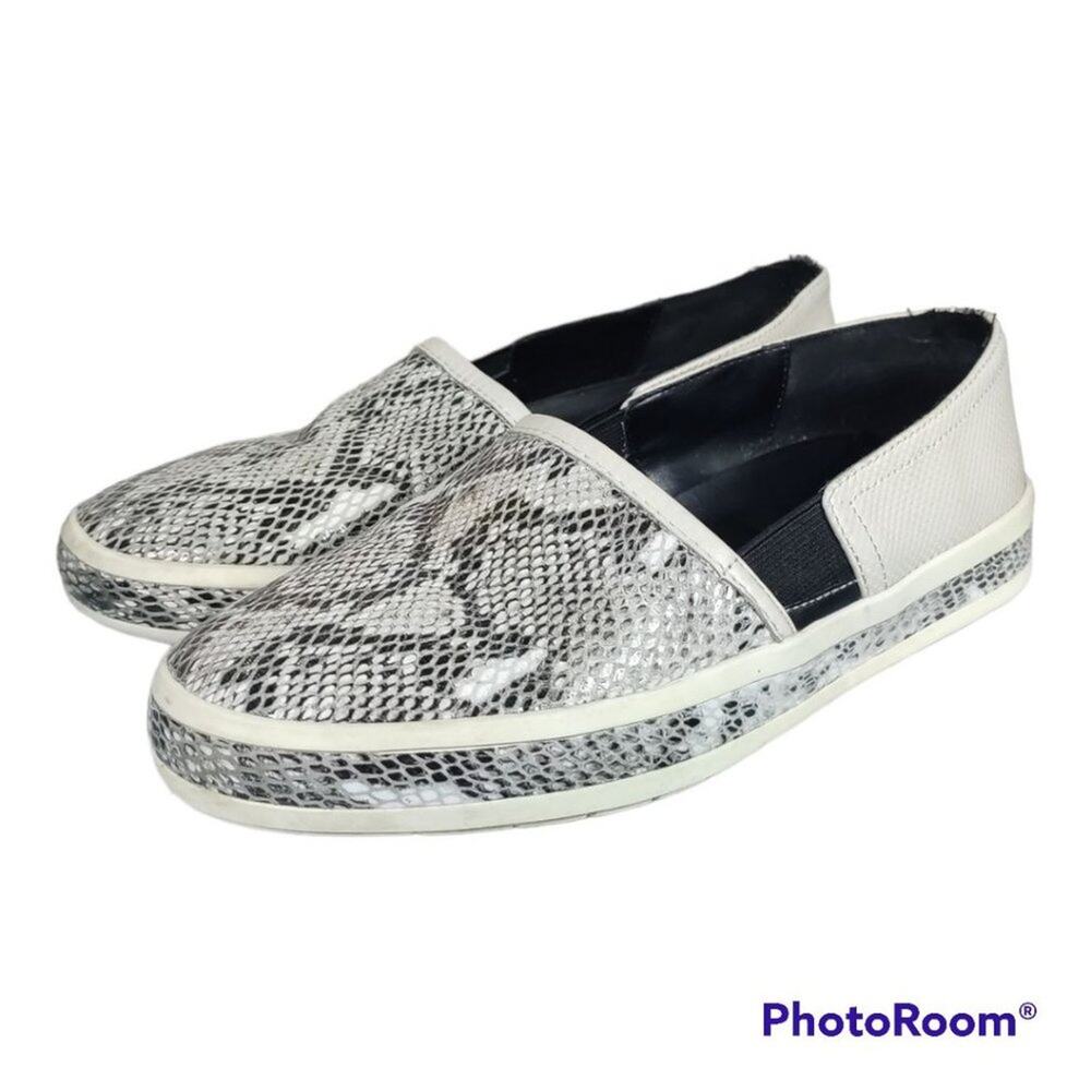LOGO By Lori Goldstein Megan Slip On Shoes Sneaker Womens Gray White Size 5.5